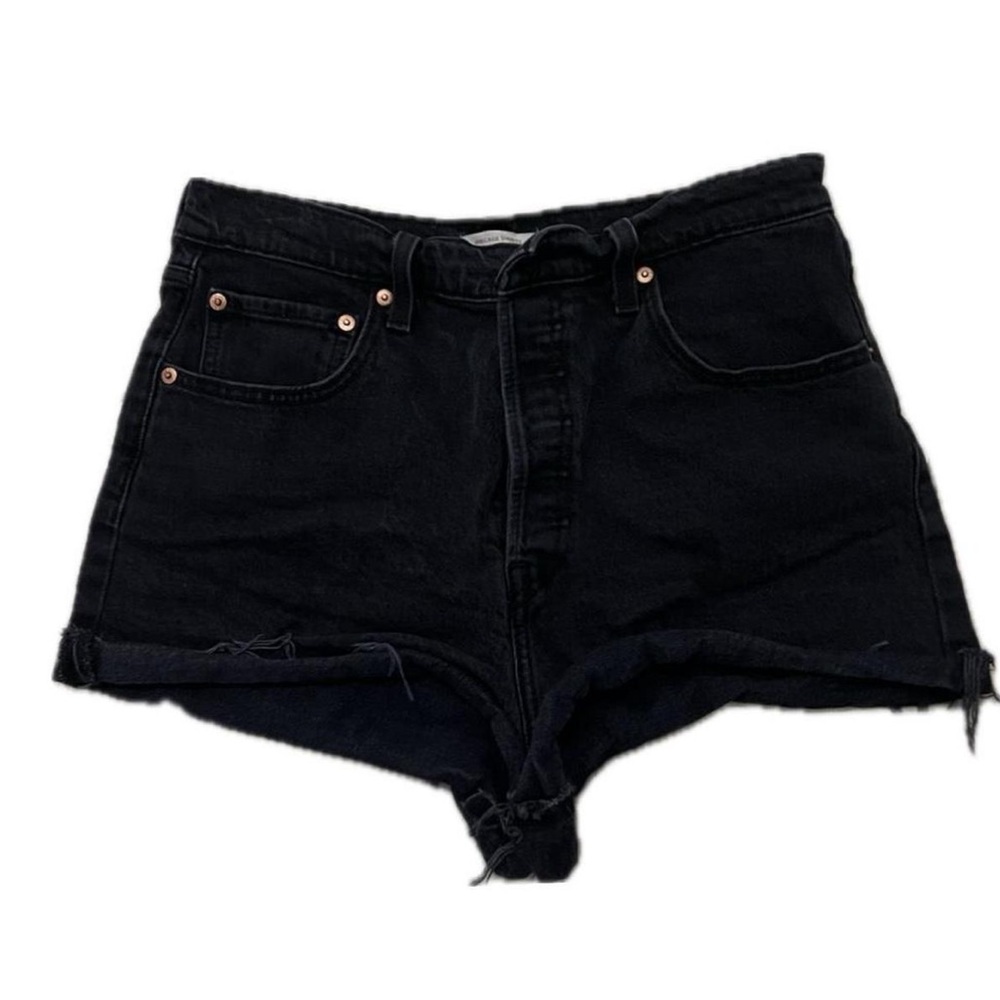 Levi’s Black shorts